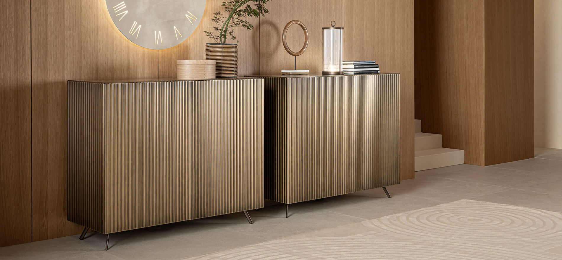 riflessi-madia-moderna-legno-hero-desk-onda
